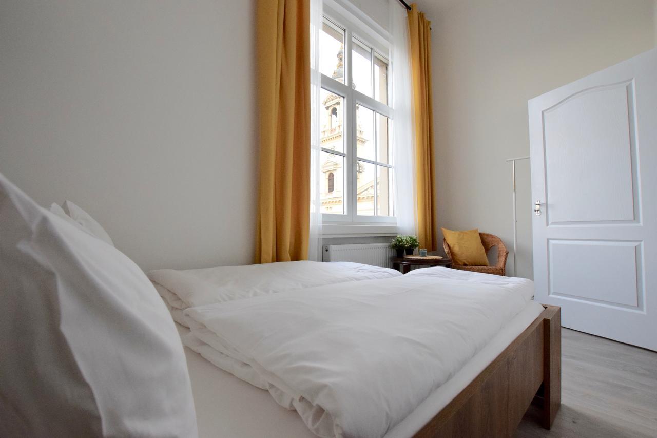 Standard Apartment By Hi5 - Bazilika Suite Budapeszt Zewnętrze zdjęcie